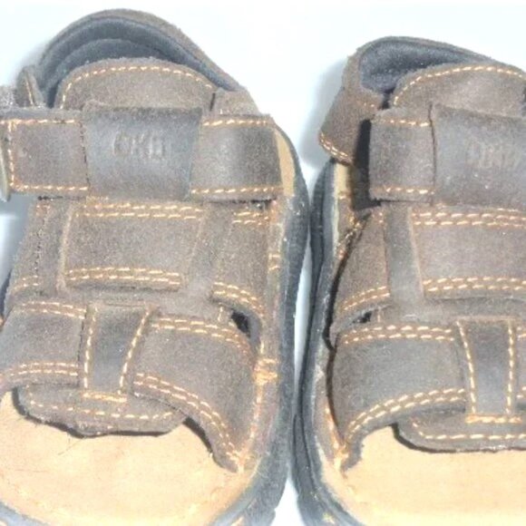 SHO1 - Oshkosh BOYS SANDALS Size 9M Leather Shoes Leather Sandals Kids Sandals - Picture 6 of 8